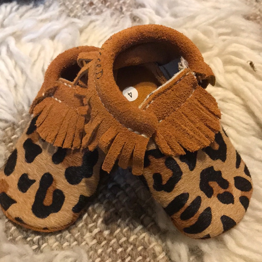 First steps leopard print moccasins size 4